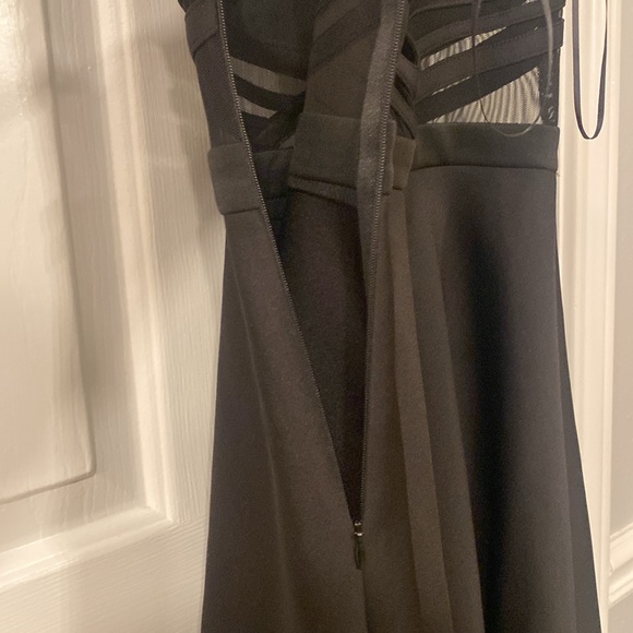 🌷3/15🌷Morgan and Company high neck fit and flare dress- 5 - Picture 13 of 14